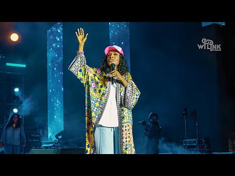 Cece winans live In Kampala in a More than this live Gospel cOncert