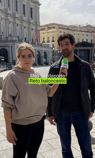 ¿Crees que tú meterías canasta si te encontraras con nuestro reto por la calle? En Sprinter, solo un Día del Deporte se nos quedaba corto, así que decidimos que lo alargaríamos un mes y, como celebración, nos llevamos el deporte a la calle para poner a prueba a los valientes que se atrevieron a acompañarnos 🏀 | Sprinter