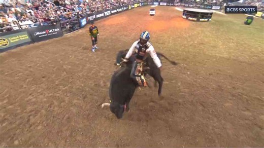 Ezekiel Mitchell Handles Bamboozle with Style