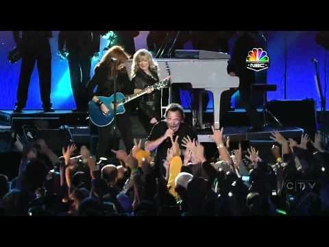 Bruce Springsteen - Glory Days - Superbowl Halftime Show