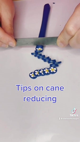Reply to @bl.dragon.studios will do a proper video to address this- but in the meantime, here’s a #tbt ;) #fimo #polymerclay #tutorial #daisy #asmr #cutting #slicing #tips #slice