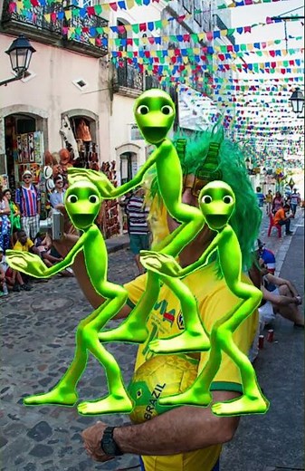 Epic ALIEN DANCE 👽🎶 | AI-Generated Moves From Another Planet!