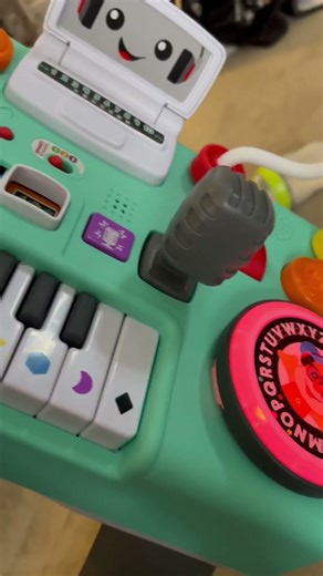 Honest Review!!Everything to know about this baby DJ table before buying