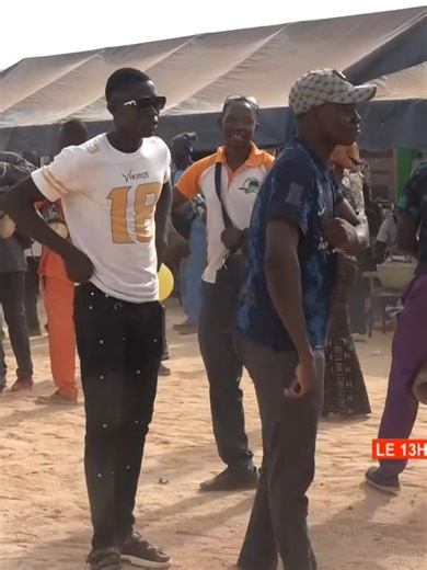 🟥 Le village des communautés - SNC : les visiteurs à la découverte des saveurs et savoir-faire des pays de l’AES #burkinatiktok🇧🇫🇧🇫🇧🇫❤️ #tiktokburkinafaso🇧🇫🇧🇫🇧🇫🇧🇫❤️💫✨🥰😻🙏 #pourtoii #snc