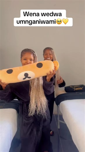 Uphupha NgeTwinsisters: Uhlelo lweNgane Zethu