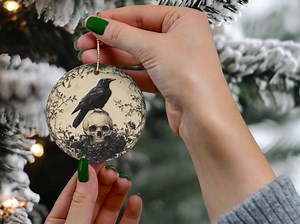 Gothic Raven Skull Ornament: Victorian Creepmas Tree Decor - Etsy Canada