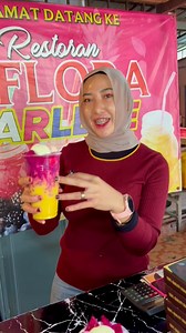 Air buah spesel Darlene dan Air buah spesel D’Flora. | Darlene Adrienne