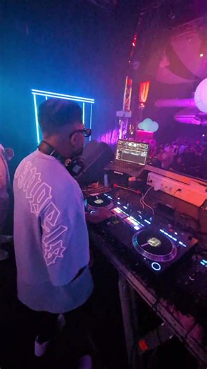 DJ ANO: Midweek Switch Party in Switzerland