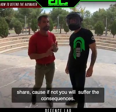 Today we will learn to defend ourselves against an open blow. For this we will use the Split Shape, shield and direct hit. Watch this video on defencelab.com/VirtualHQ and discover many techniques like this. ooo More info ooo 👥 Rubén Gallego Martínez · Jose Maria Gregori Fenollosa 📍 This content is part of VirtualHQ - Inspirational Training Resource 🌎 Find more information at www.defencelab.com about VirtualHQ and you will discover different areas of training, hitting, catching, defense, grou