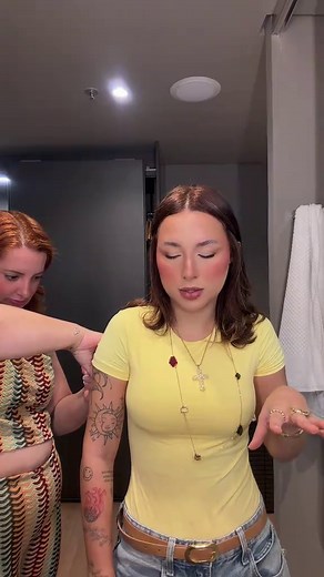 Os vídeos de Yasmin Galvao (@euyasmingalvaoo) com som original - Yasmin Galvao