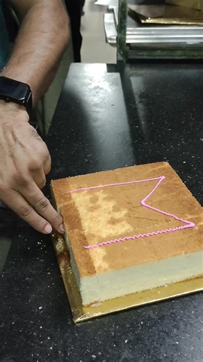 m letter cutting birthday cake #tadycake #facebookvideo #viralreels #birthdaycake | Tadycake Follow