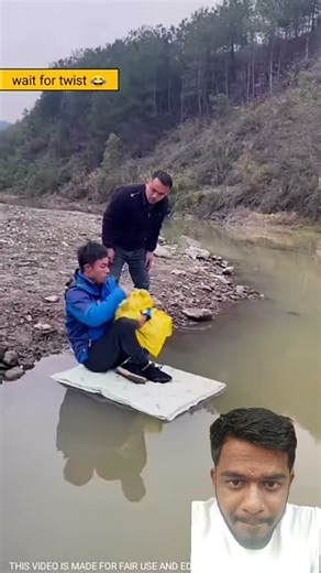 पानी पर बैठा है। 🤣😊 mini wood toy-wood working art skill wood / hand craft #shorts #trending