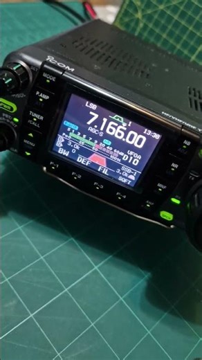 ICOM IC-7000 ALL MODE ALL BANDS