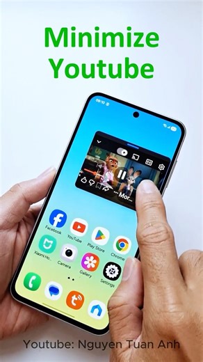 How to minimize youtube on android phone