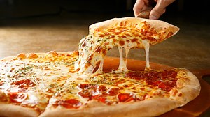 List of Top 100 pizza places includes 4 Colorado restaurants
