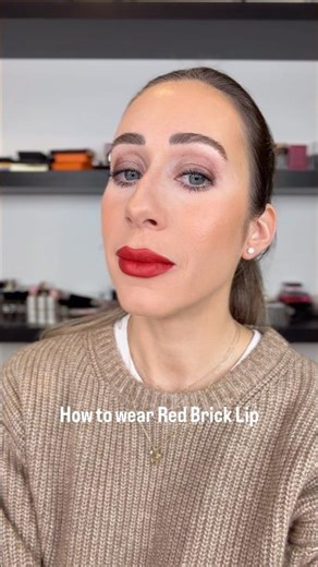 Chanel ombre essentielle Brun Talpa Brun Fauve Brick Red Lipstick Guerlain 555 Brique Ambre Velvet