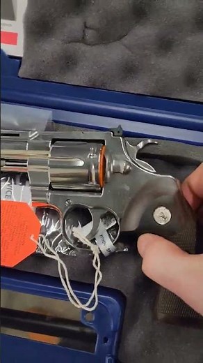 Brand new Colt Python 357 revolver #colt #python #357 #gunshop #revolver #unboxing
