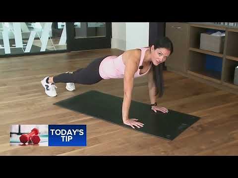 Fitness tip: High plank with toe tap and crunch