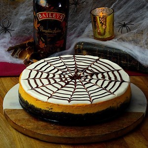 2.6M views · 3.9K reactions | Baileys Halloween Cheesecake | Twisted | Facebook