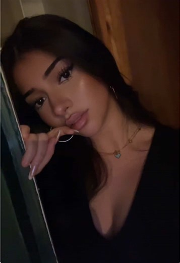 rozerîn (@rozerinn.62)’s video of Burj Khalifa New Year 2026