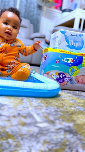 Happy baby, happy home 🍼💛 Loving our Lupilu nappies! ‪@lidlgb‬ #lidl #shorts #youtubeshorts #nappy