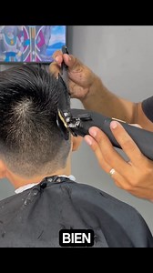 6.1K views · 84 reactions | Cómo hacer un corte de cabello CLASICO  paso paso para estudiante #cortedepelo #barberia #lowfade #barberiaartistica #barbershop | Barber CHUNS | Facebook