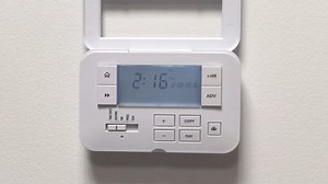 ESi Controls ES3247B 3 Channel Programmer_ how to set the time & date