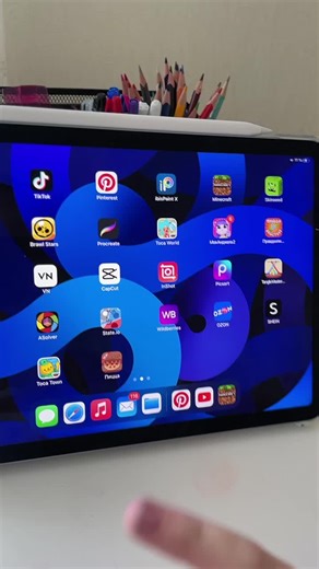 Exploring Tablet Features through Popular Apps