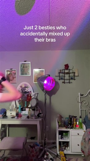 @Holly🦇 #Acup #Icup #fyp #bra #tired #wishwecouldswapboobs #struggle #besties