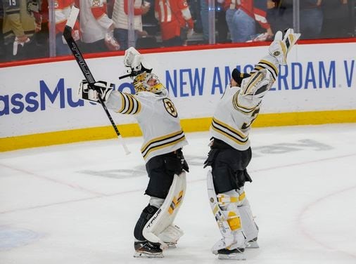 Linus Ullmark won’t bring famed goalie hug celebration with him from Bruins to Senators - The Boston Globe