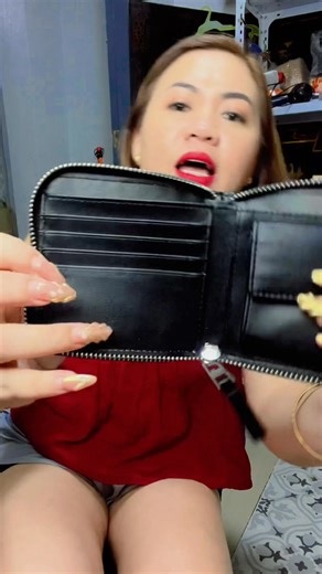 Direct pm po Lovely’s Ukay Bags & Fashion Accessories | Lovely’s Ukay Bags & Fashion Accessories