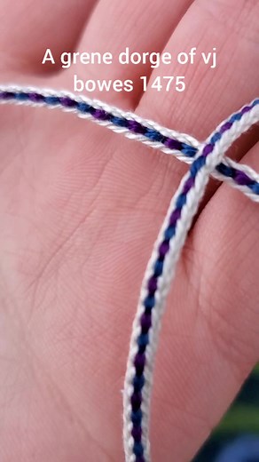 Medieval Finger Weaving with 15th Century Yarncraft