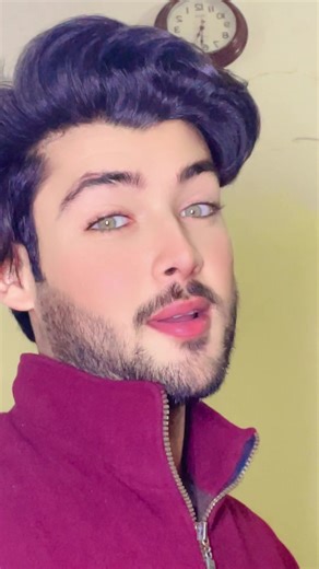 Pa Urdu: Creative Video Compilation