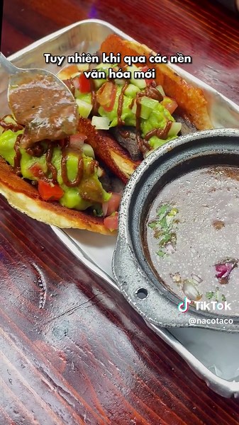 Tacos vs. Shawarma: Discover the Flavor Differences