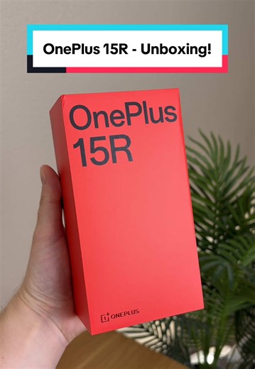 OnePlus 15R Unboxing in Mint Breeze