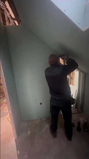 🚿 Doublage Salle de Bain avec BA13 Hydrofuge : Étapes et Conseils ! 🛠️ #renovation