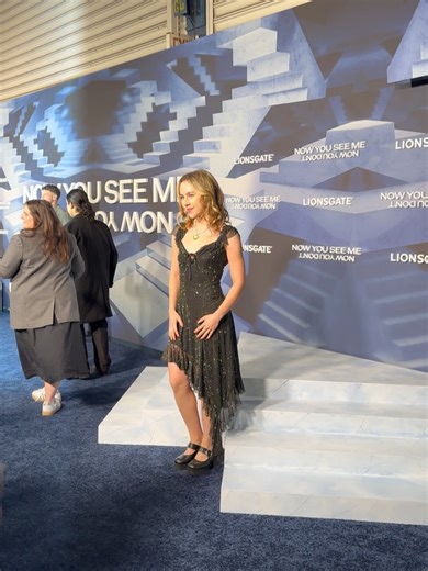 Kacey Fifield on Instagram: "obsessed w the new #NowYouSeeMe film ❤️❤️❤️ in theaters friday!!! @nysmmovie"