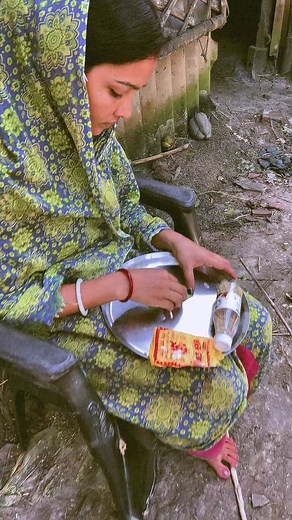 316K views · 10K reactions | পান লাভার 藍#viralreels #view #video #village #viral #viralvideos #virelvideo | Deba Tuki | Facebook