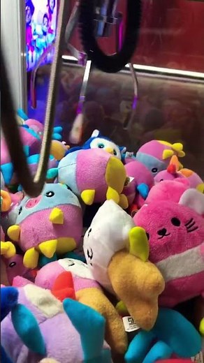 CAPIT BONEKA BTS BT21 ALA BOCIL#shorts #short #shortvideo #mesincapitboneka #mesincapit #clawmachine