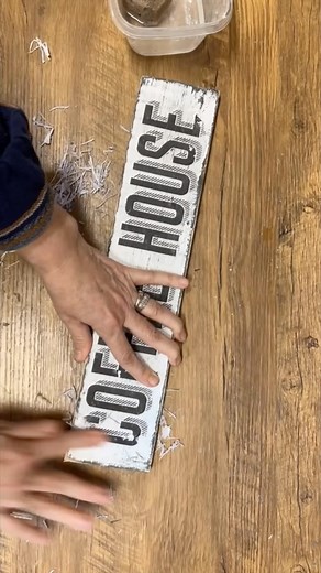 Deidre Thrift / DIY Expert on Instagram: "Creating a cute homemade sign with my graphic transfer method. Want access to this graphic and hundreds more? Comment CLUB and I’ll send you the link to check out my graphics club 💌"
