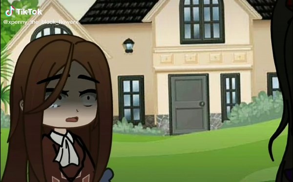 Hola^^,Contexto:Lazari esta enamorada de Eyeless Jack pwro el solo la ve como una amiga.Contexto 2:Medio tristesa hacer es te video,F por Lazari úmù