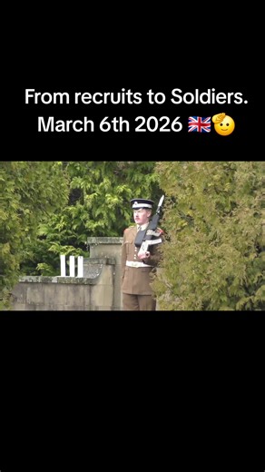 Watching the next generation pass out at ITC Catterick yesterday The grit, the #determination , and that final moment when they receive their regimental berets—it’s more than just a hat; it’s earned. so proud xx #Catterick #BritishArmy #PassingOut #ArmyFamily