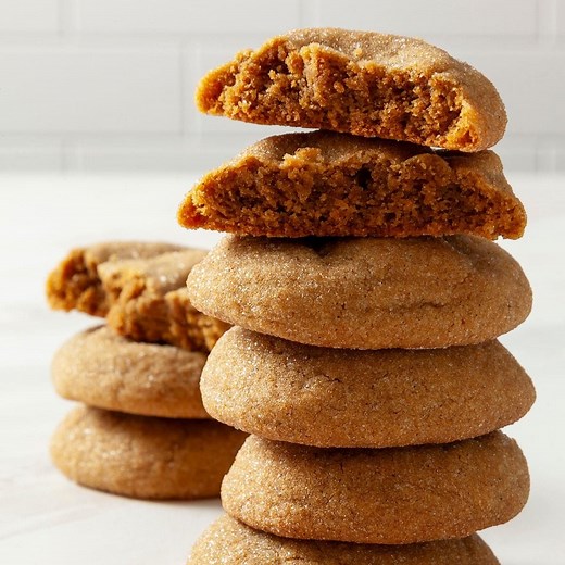 Big Soft Ginger Cookies