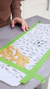 22K views · 1.4K reactions | There are so many different ways to use Stencils with Frost Form!!  For this method, dab a little bit of oil (sunflower, coconut, veg, etc.) before dusting on your favorite Luster Dust! Check out all of our Stencil designs & order Frost Form on www.frostform.com 珞 | Frost Form | Facebook
