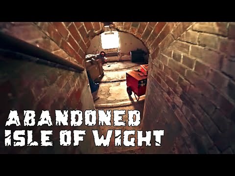 Exploring Inside Derelict St Helens Sea Fort (Abandoned Isle of Wight) Palmerston Fort UK