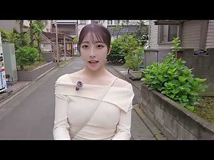 [No Bra Walk] Going for a walk near my house while chatting