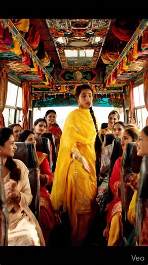 Ustad Gaddi Rok: Hilarious Shalwar Moments