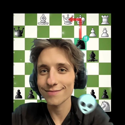 witty alien 4 brilliant moves 👽👽 #chess #chessedit #viral #trending #fypシ #shorts