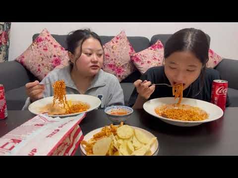 Taking on the X3 Spicy Noodles Challenge with My Sister | Dinner Edition! #spicynoodles ❤️❤️❤️