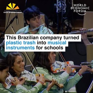 Turning trash into tunes. 📕 Read more: https://bit.ly/2HmroHY #sdi20 | World Economic Forum